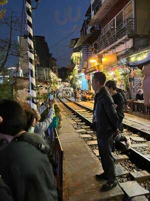 Hanoi Train Track Cafe