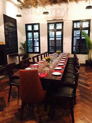 Cousins Tran Quoc Toan