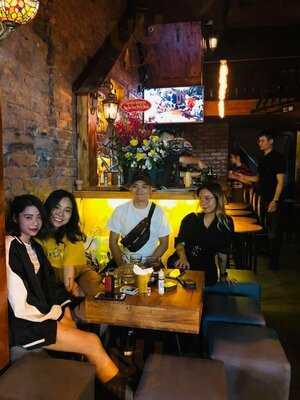 Nha Pub And Hub - Hanoi Authentic Local Food And Drinks