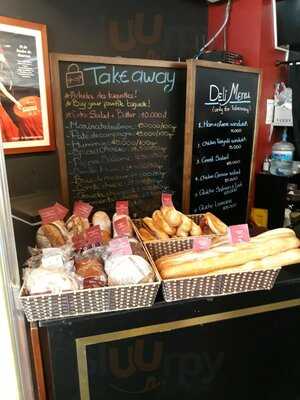 Nhà Hàng Saint Honore