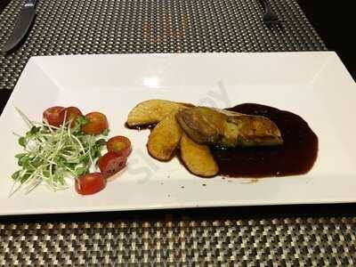 Hầm Rượu Il Vino