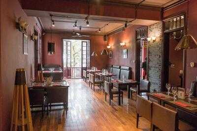 Hầm Rượu Il Vino