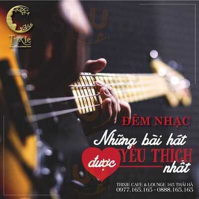 Trixie Cafe & Lounge