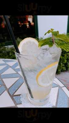 Quán Maison De Blanc