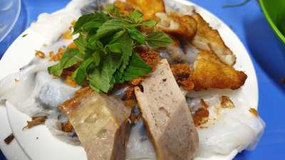 Bánh Cuốn Nóng