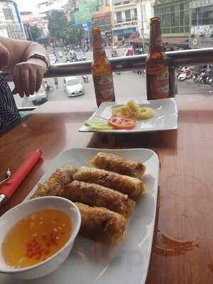 Nhà Hàng Legends Beer