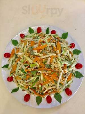 Cơm Chay Loving Hut Hoàng Kim