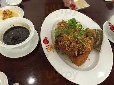 Nhà Hàng Dwok