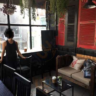 Tracce Tea And Coffee Shop