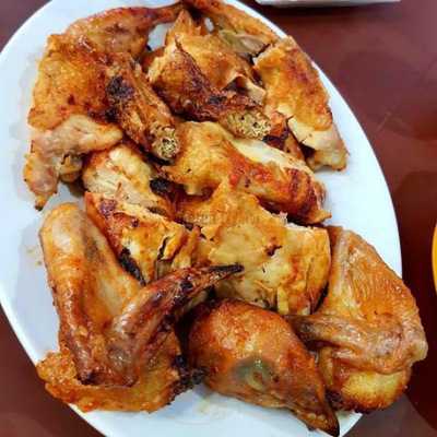 Half Full Bistro & Cafe