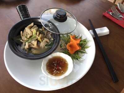 Đàn Hương Vegan Restaurant