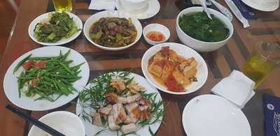 Tuấn Sơn - Cơm Việt Nam