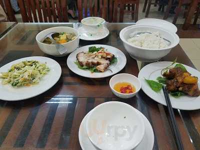 Tuấn Sơn - Cơm Việt Nam