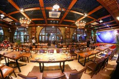 Nhà Hàng Lã Vọng