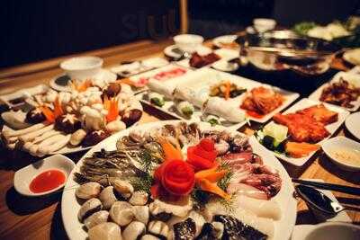 Sariwon Hot Pot