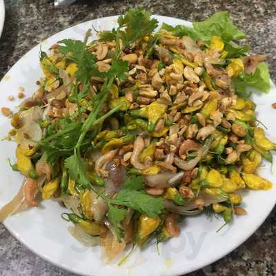 Lẩu Mắm Bà Sáu