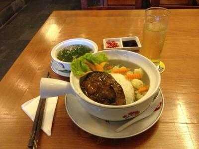 Thế Giới Cơm Tay Cầm