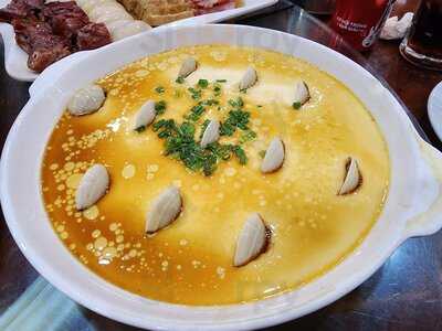 Nhà Hàng Đỉnh Thái Phong