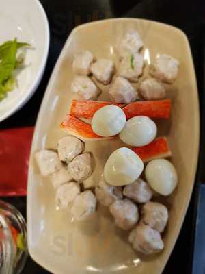 Lẩu Tôm Sen Đào