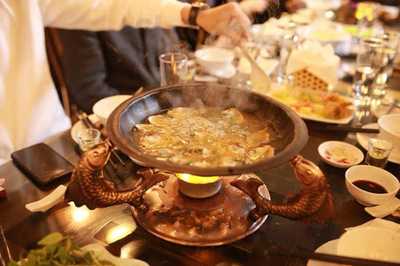 Vựa Hải Sản - Đành Đạch Quán