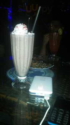 Nhà Hàng Hải Sản 3 Yêu Tinh