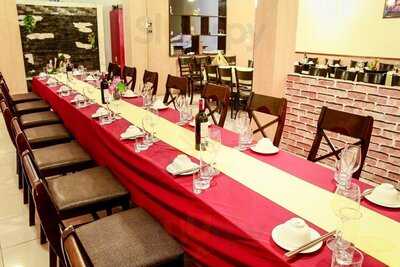 Nhà Hàng Chèo Cuisine