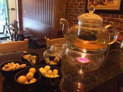 Veryviet Coffee & Bar