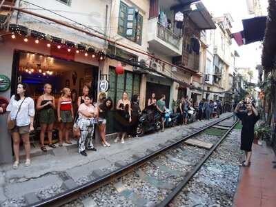 30 Train Track Coffee