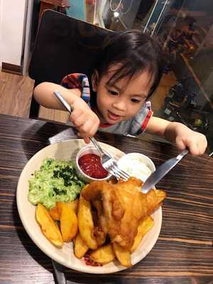 Fryday’s Fish & Chips