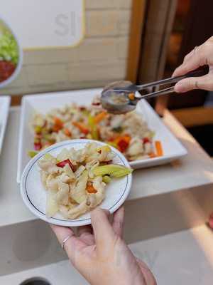 Hutong Phạm Ngọc Thạch