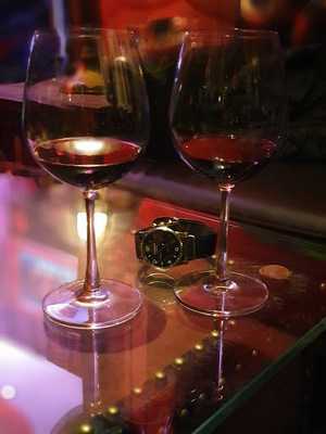 Le Cabaret Restaurant & Lounge