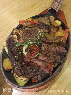 Louis Seafood Restaurant