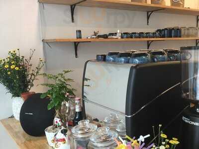 Shanti Cafe & Vegetarian