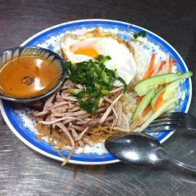 Món Ăn Xuôi Ngược