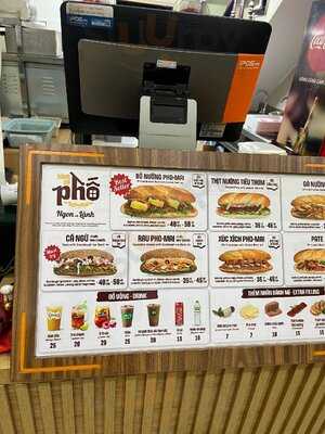 Bánh Mì Phố