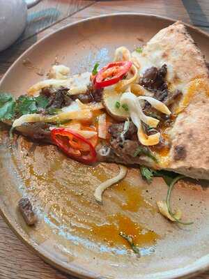 Pizza 4p's Landmark Hanoi