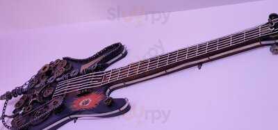 Eddies D2 New York Deli & Diner