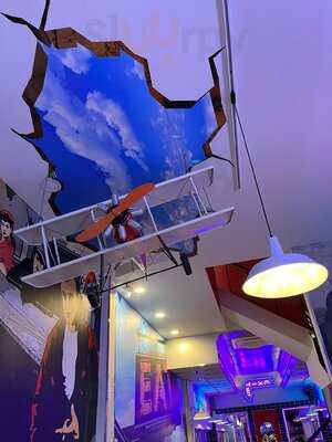 Eddies D2 New York Deli & Diner