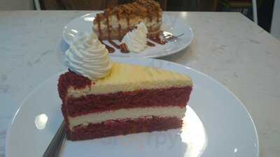 Cheesecake Ngon Cafe