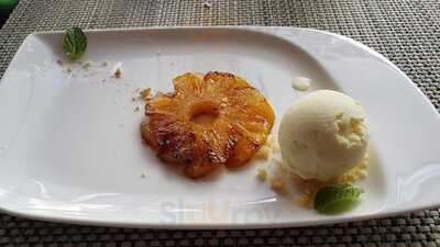 Nhà Hàng Dining Room