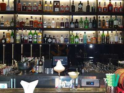 Nhà Hàng Dining Room