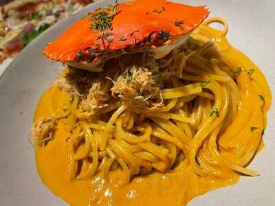 Pizza 4p's Hai Ba Trung