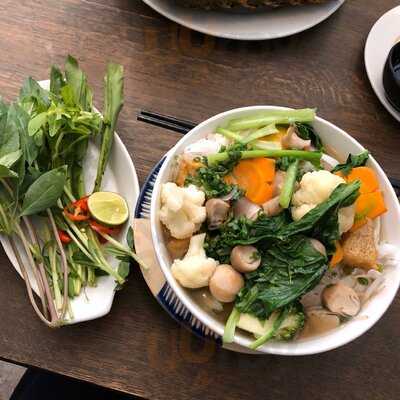 The Oasis Saigon Pool & Restaurant