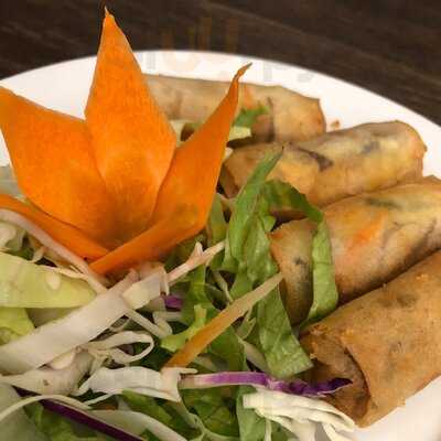 The Oasis Saigon Pool & Restaurant