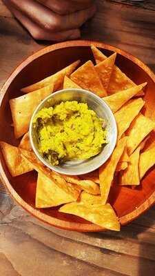 Bunker Bed Breakfast Bar