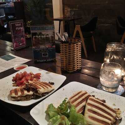 Cork & Fork Paris Bánh Crêpes