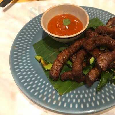 Nhà Hàng Somtum Der