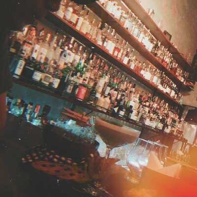 Nhà Hàng The Alley Cocktail Bar & Kitchen