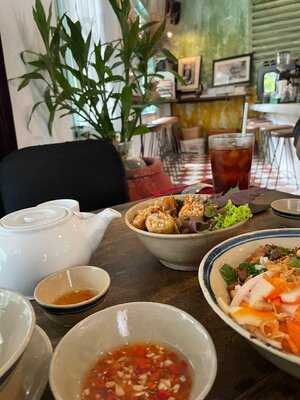 The Old Compass Cafe And Bar