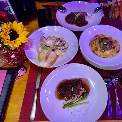 Ơ Bistro Nguyễn Gia Trí - Steak & Wine, Pizza & Beer